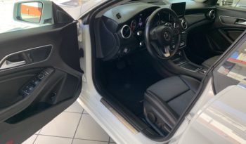 Mercedes-Benz CLA 200 d 4Matic Automatic Sport full