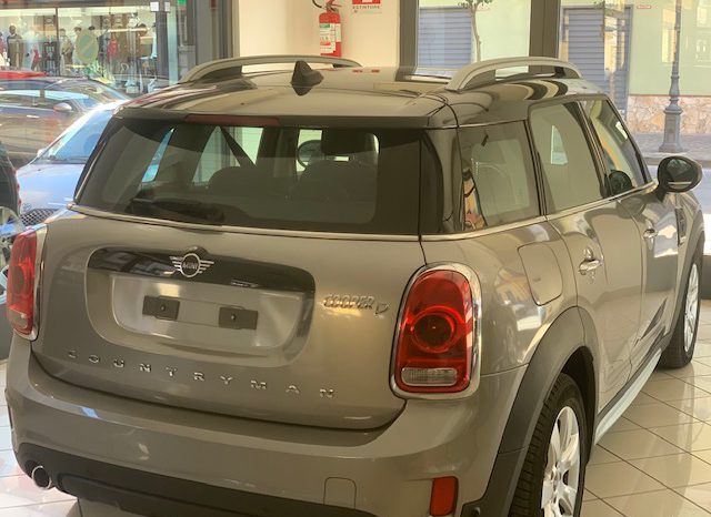 MINI Cooper D Countryman full