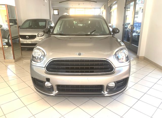 MINI Cooper D Countryman full