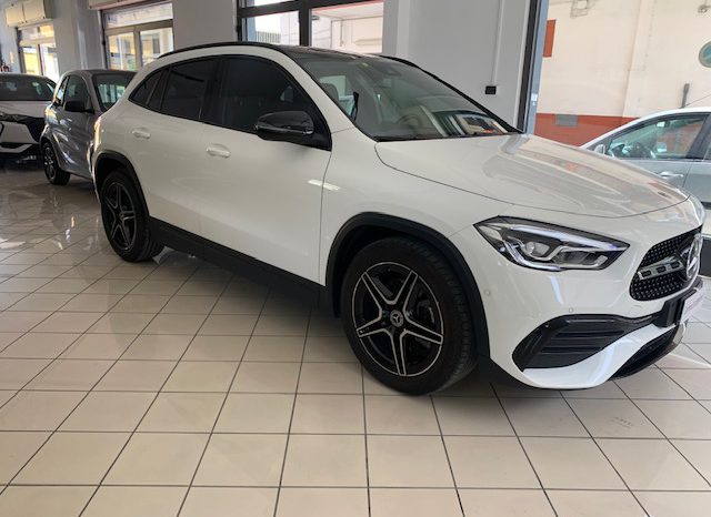 Mercedes-Benz GLA 200 d Automatic Premium full