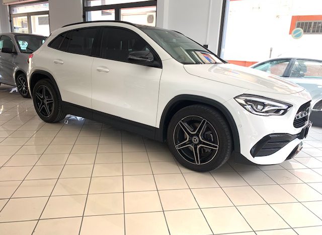 Mercedes-Benz GLA 200 d Automatic Premium full