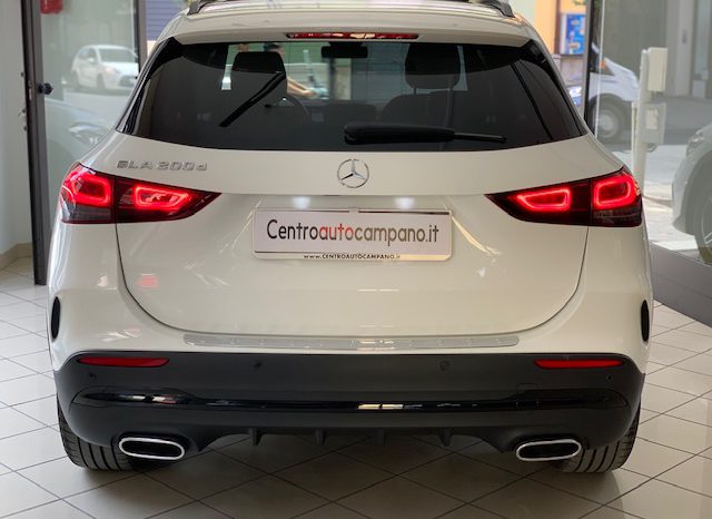 Mercedes-Benz GLA 200 d Automatic Premium full