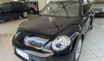Volkswagen Maggiolino Cabrio 1.6 tdi Design 105cv full