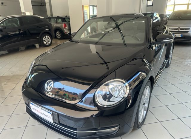 Volkswagen Maggiolino Cabrio 1.6 tdi Design 105cv full