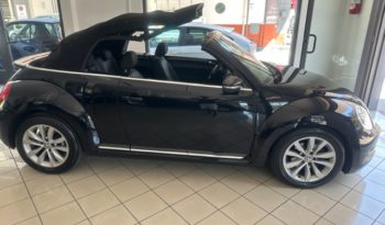 Volkswagen Maggiolino Cabrio 1.6 tdi Design 105cv full
