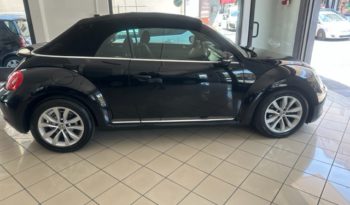 Volkswagen Maggiolino Cabrio 1.6 tdi Design 105cv full