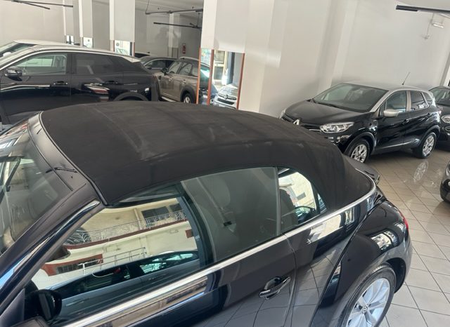 Volkswagen Maggiolino Cabrio 1.6 tdi Design 105cv full