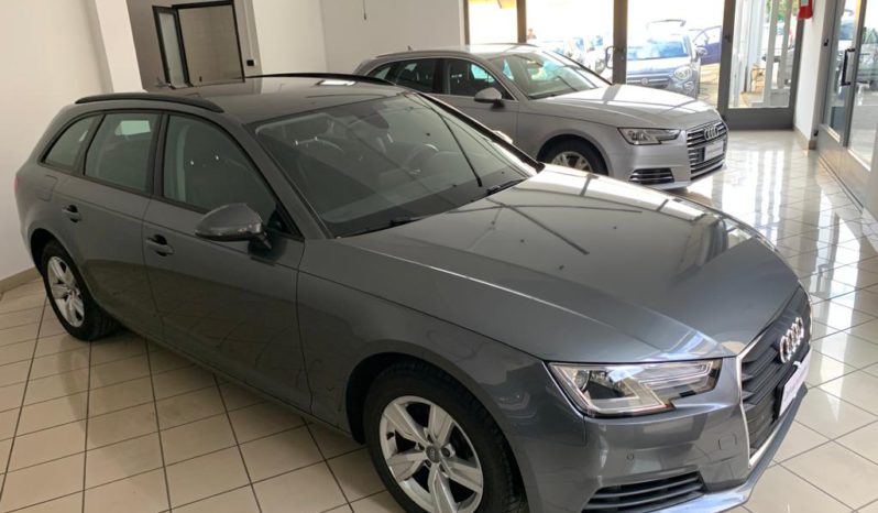 Audi A4 2.0 TDI 150 CV Business full