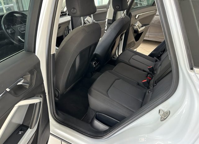 Audi Q3 35 2.0 tdi Advanced full