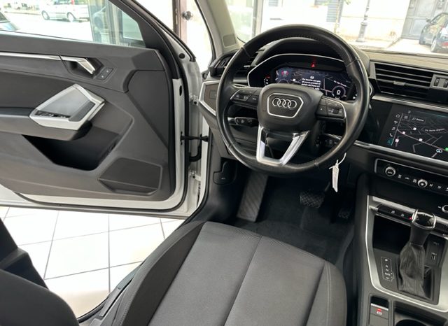 Audi Q3 35 2.0 tdi Advanced full