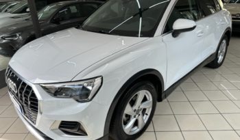 Audi Q3 35 2.0 tdi Advanced full