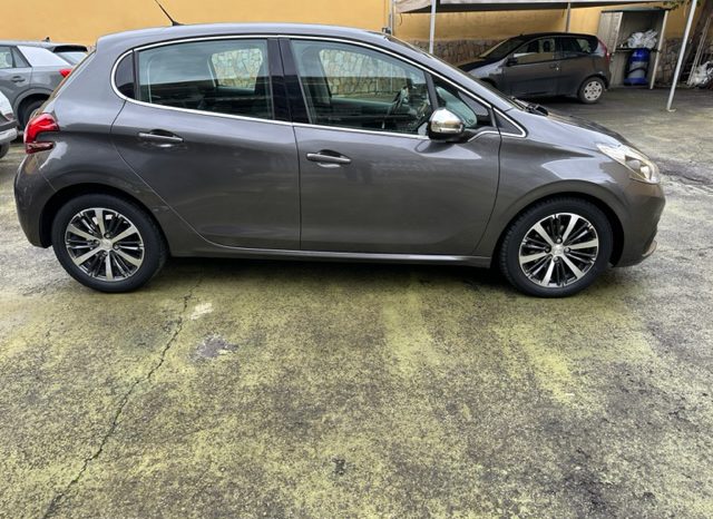 Peugeot 208 1.6 bluehdi Active 75cv full